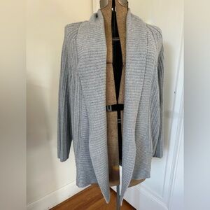 Grey heavy sweater size M